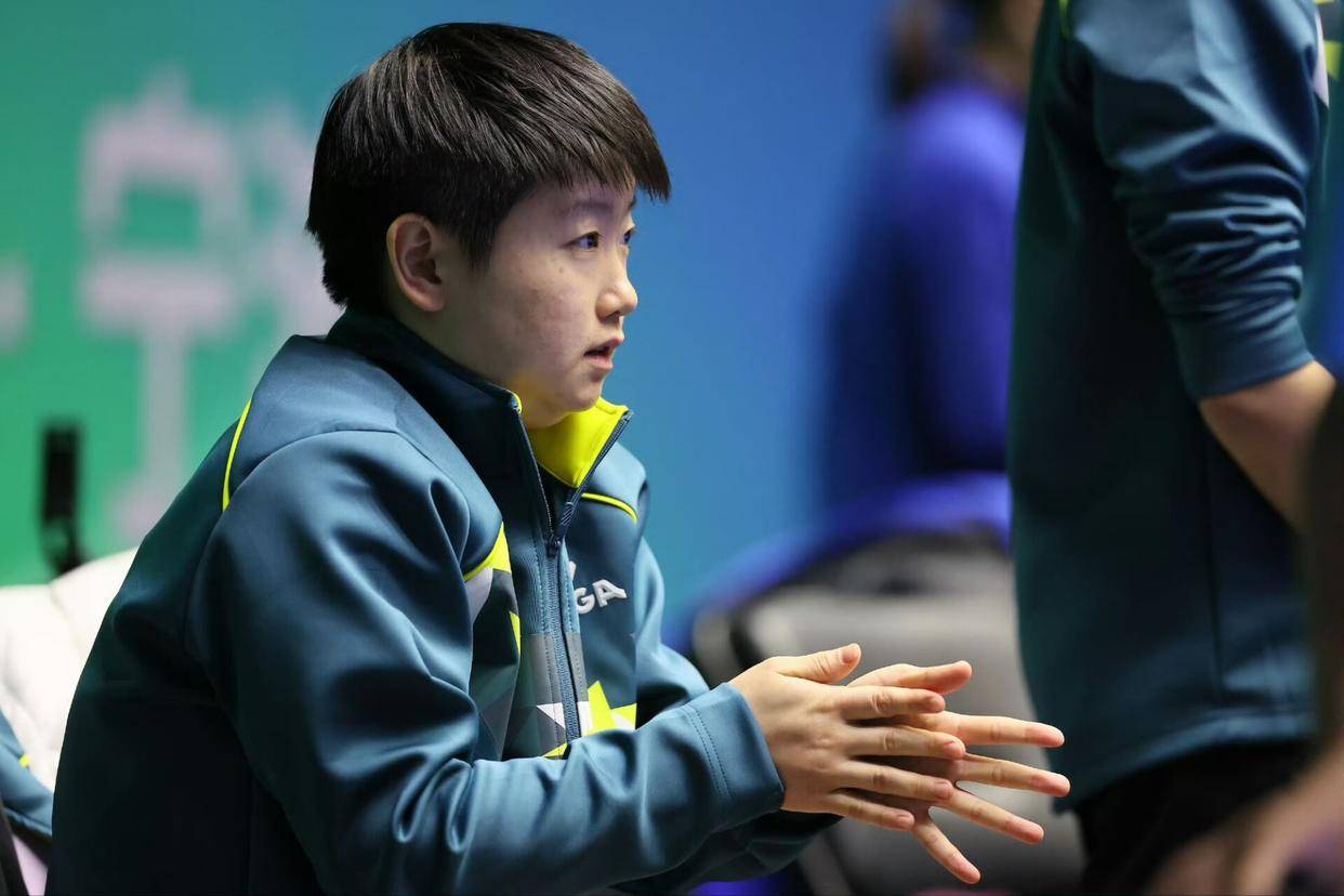 2-3！全运乒乓球巨大争议：何卓佳哭着跟裁判组理论，孙颖莎休战