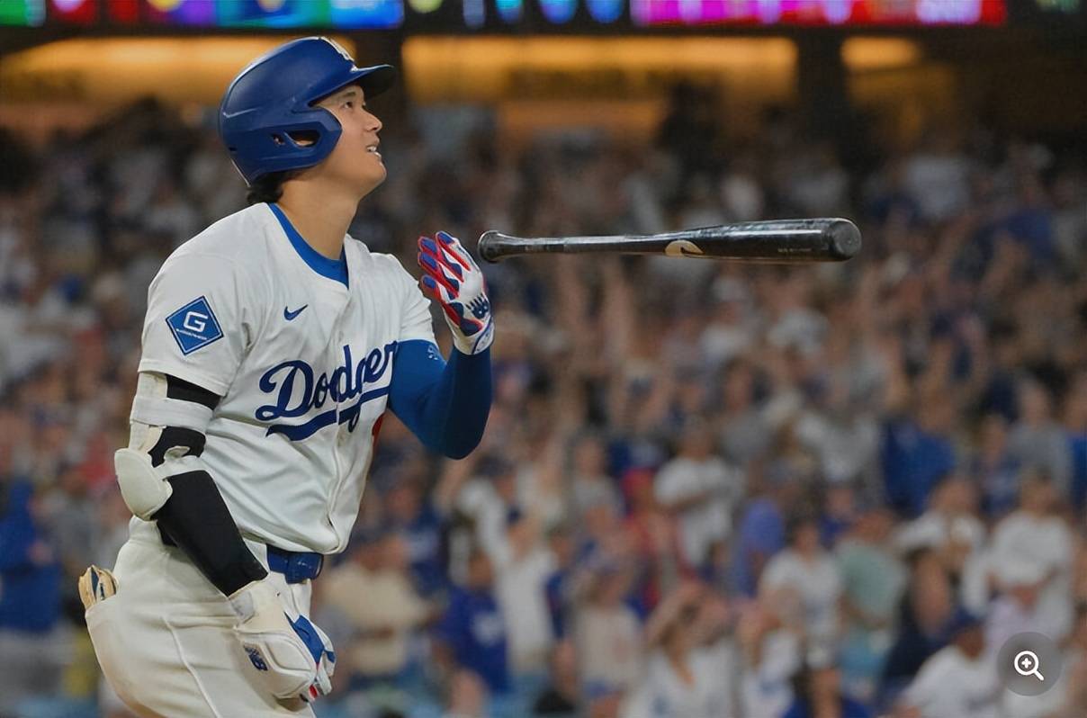 大谷翔平连续入选MLB"2025年度最佳表现"榜单，连续两年50轰位列第73