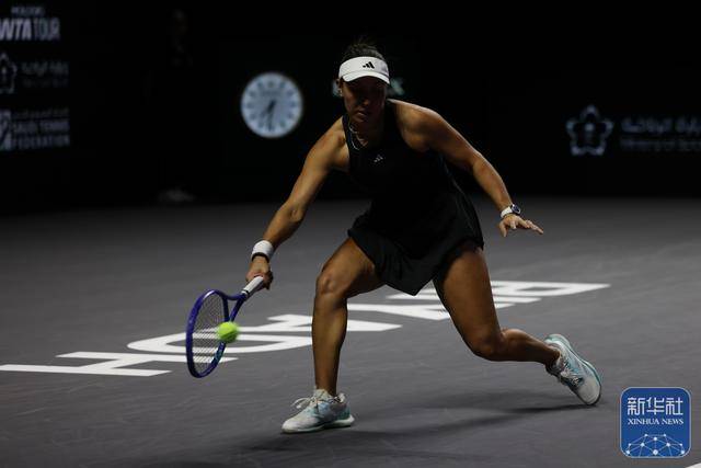 网球｜WTA年终总决赛：莱巴金娜晋级决赛