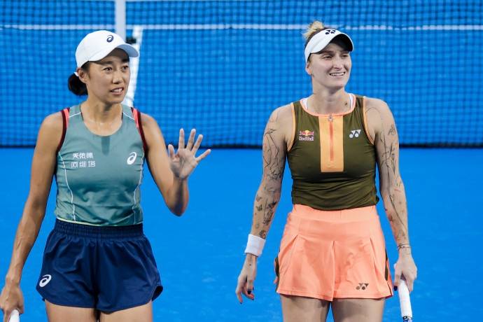 因身体不适，张帅退出宁波网球公开赛单打比赛，此前双打首轮落败无缘晋级八强